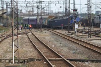 Train derailed 300m before reaching Port Elizabeth station, causes of the accident still unknown.