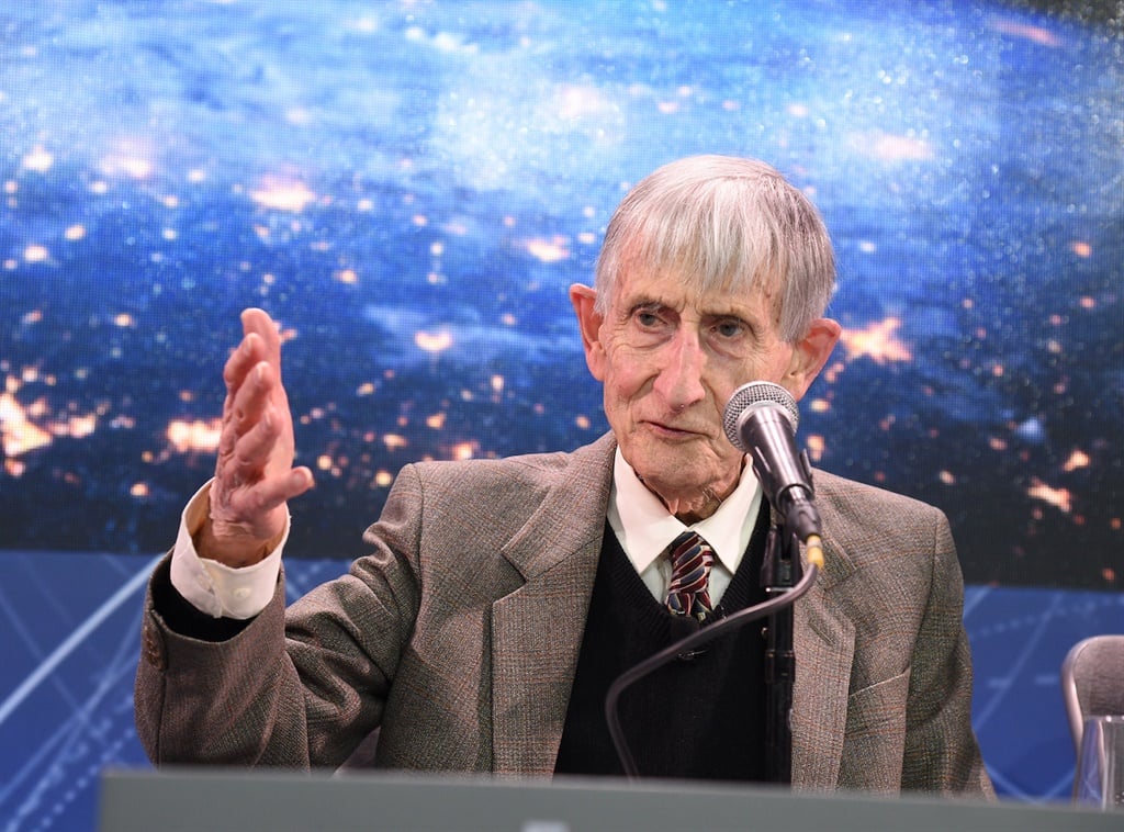 Freeman Dyson.