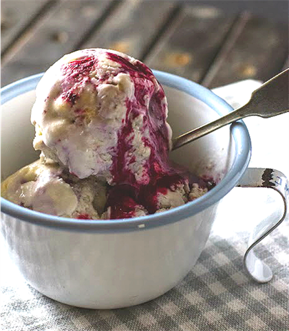 iresiphi ye-blueberry cheesecake ice cream