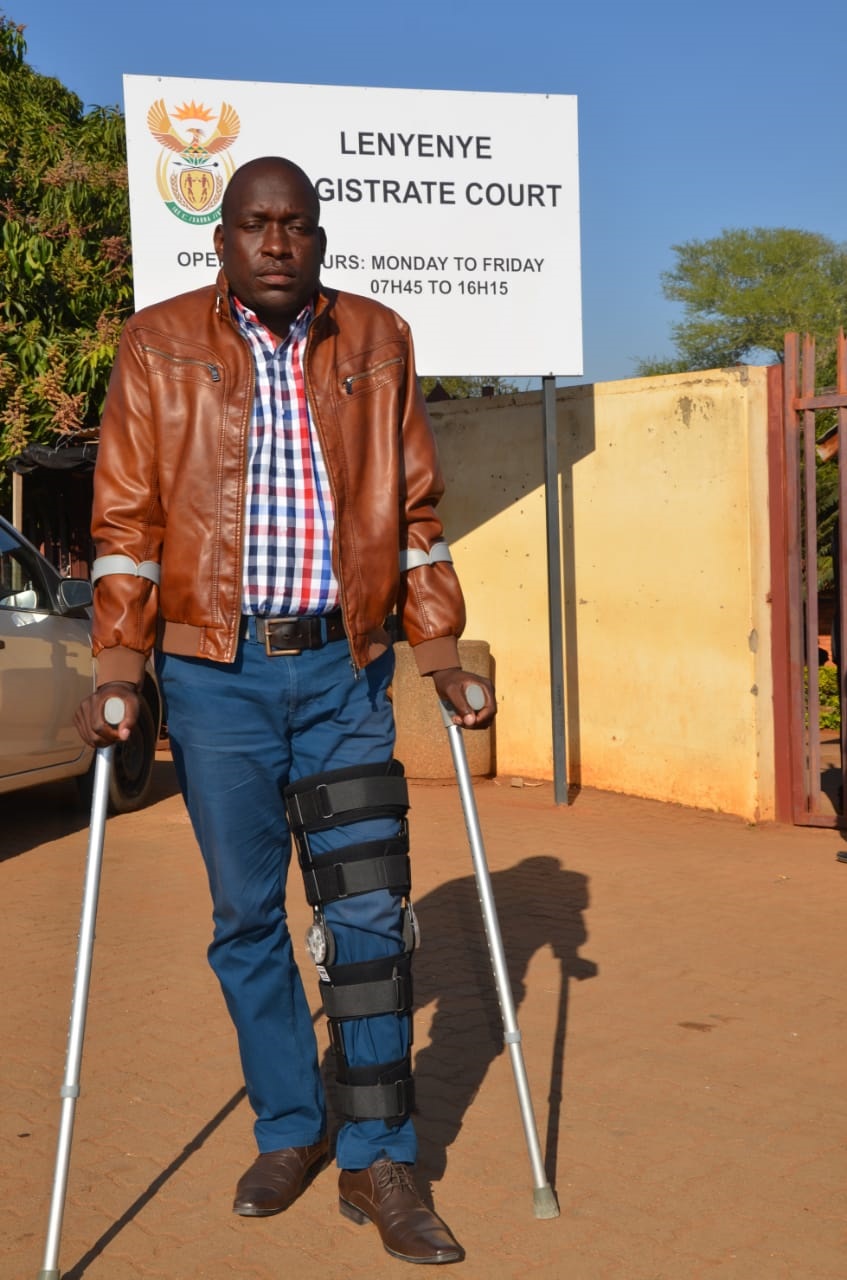 Silence Mabunda with crutches is leaving Lenyenye/