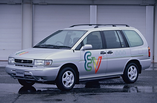 1996 Nissan Prairie Joy EV