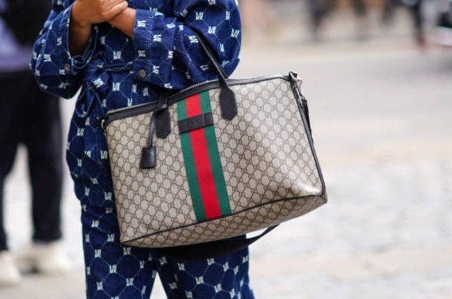 SA Based Gucci Store Makes Customers Pay R1k to Pose with Empty Shopping  Bags 