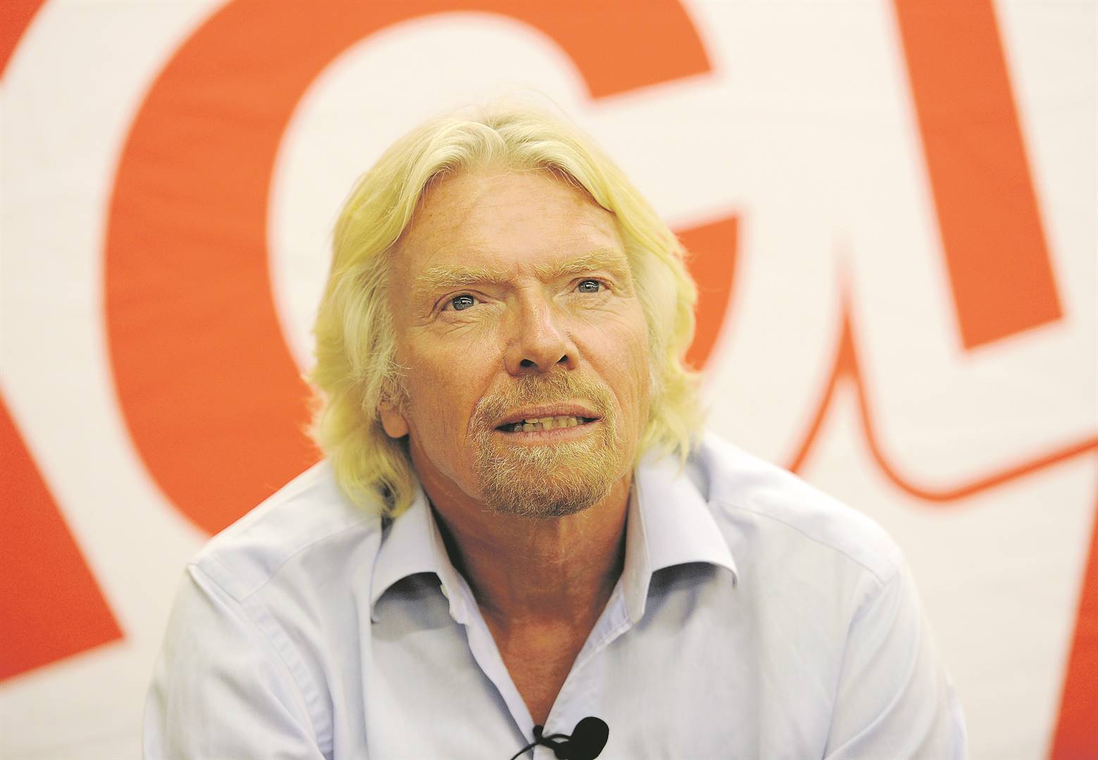 Miliarder Richard Branson mengatakan pulih dari kasus ‘ringan’ Covid