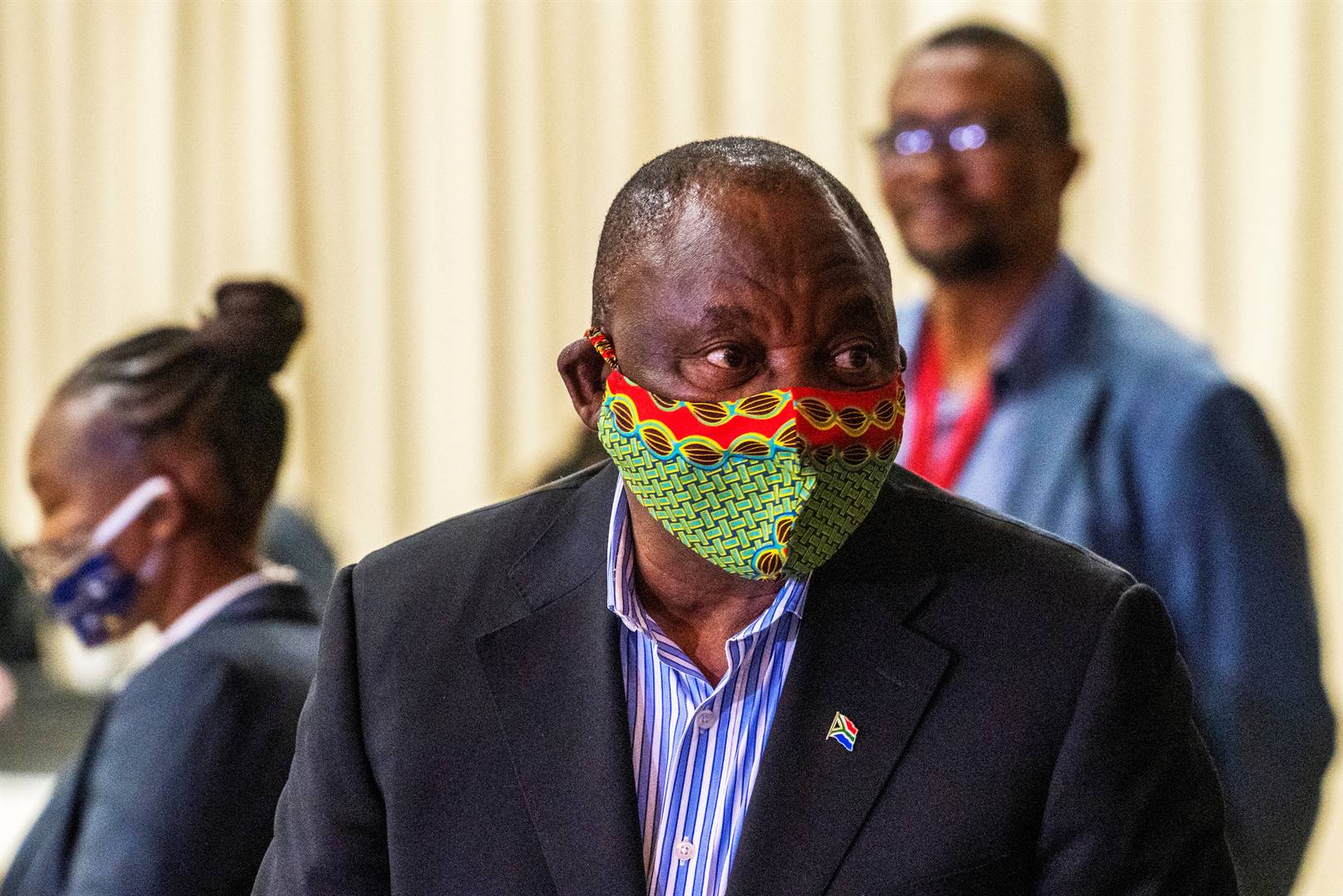President Cyril Ramaphosa visits the Covid-19 treatment facilities at the Nasrec Expo Centre in Johannesburg. Picture: Jerome Delay/Pool via Reuters