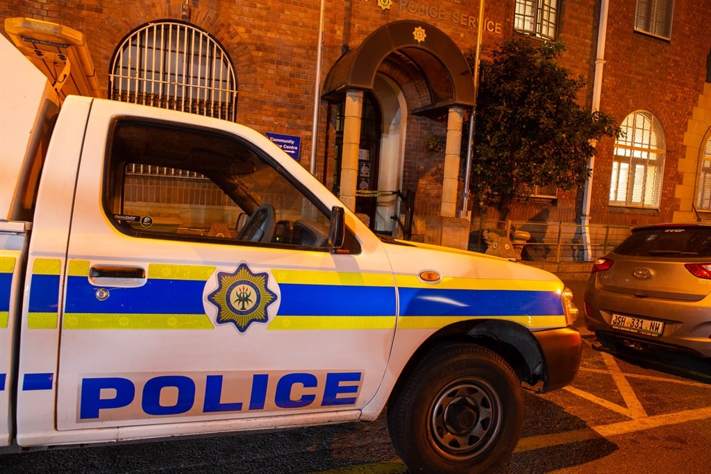 SAPS officials have been mostly cracking down on those who flout lockdown regulations. 