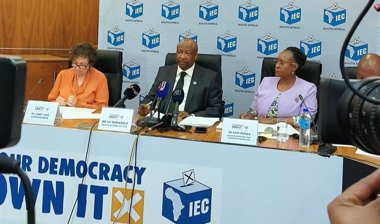 IEC chief electoral officer Sy Mamabolo said the commission is ready for weekend voter registration abroad. Photo by Mfundekelwa Mkhulisi