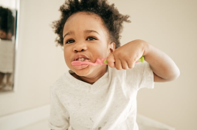 Toddler brushing their teeth. (PHOTO: Getty Images)