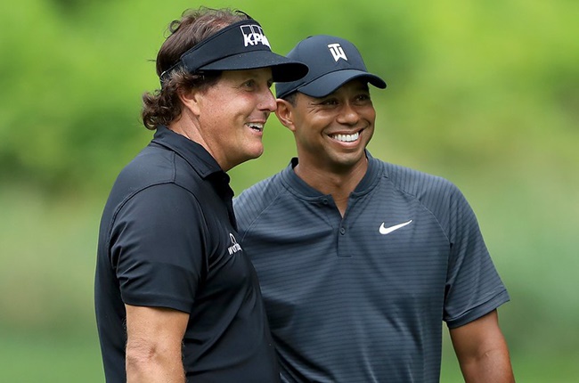 Phil Mickelson and Tiger Woods (Getty Images)