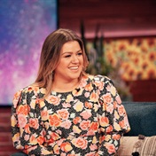 Kelly Clarkson to pay R19 million settlement plus monthly spousal support to her ex-husband