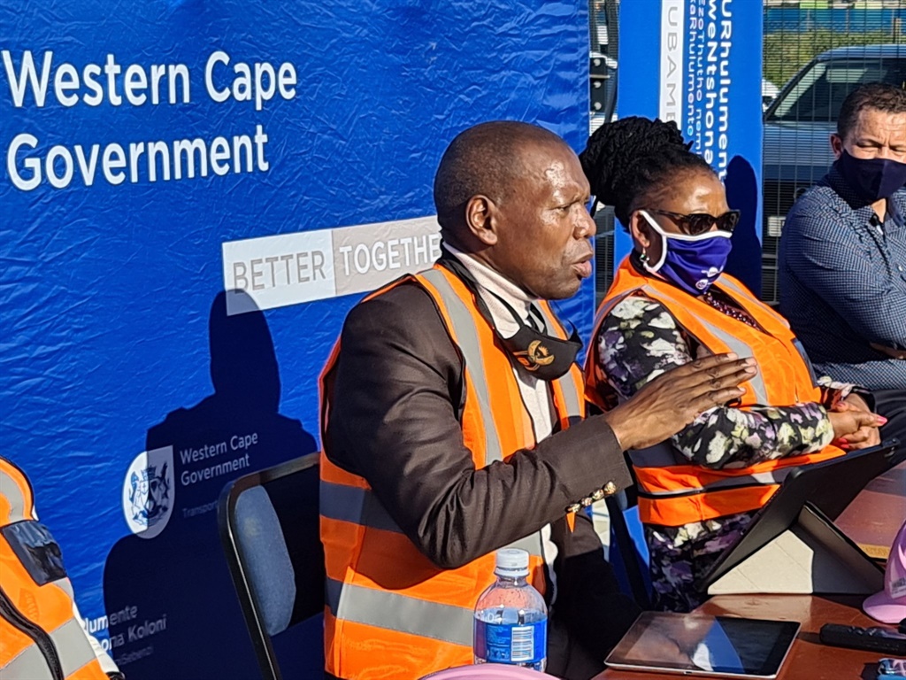 Health Minister Zweli Mkhize inspects new sites set up for Covid-19 quarantine in Cape Town. (Murray Williams, News24)