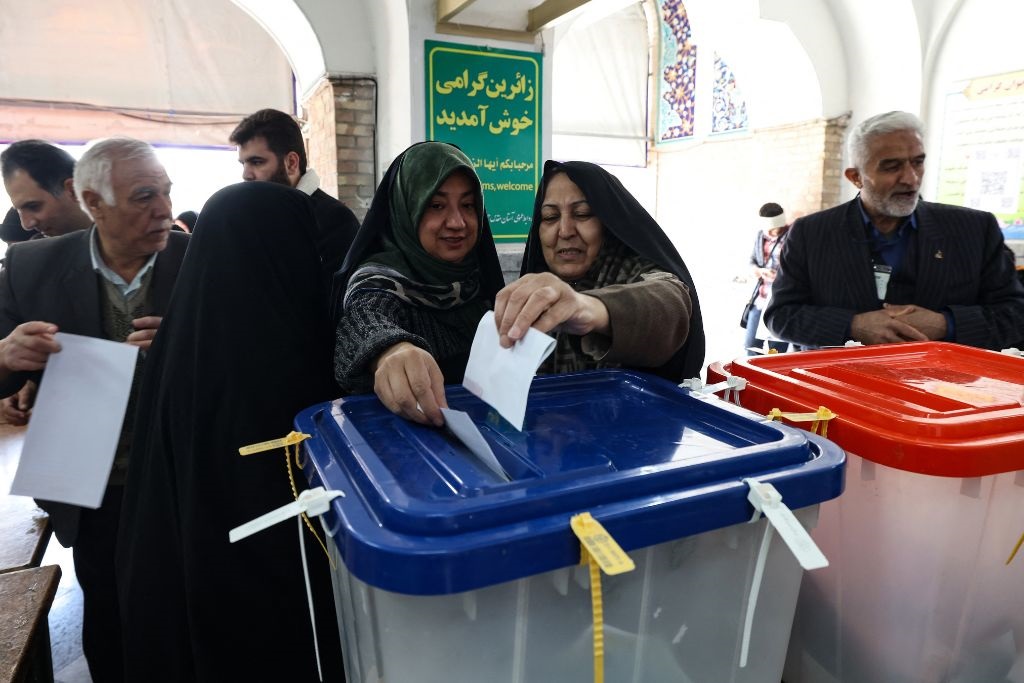 News24 | Iran counts ballots in vote seen favouring conservatives