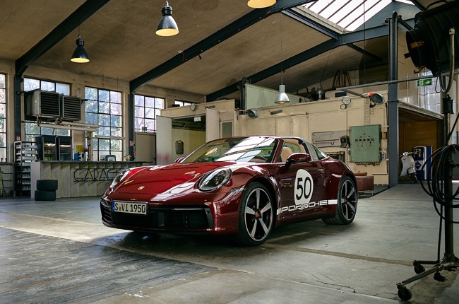 2021 Porsche 911 Targa 4S Heritage Design Edition (Porsche Newsroom)