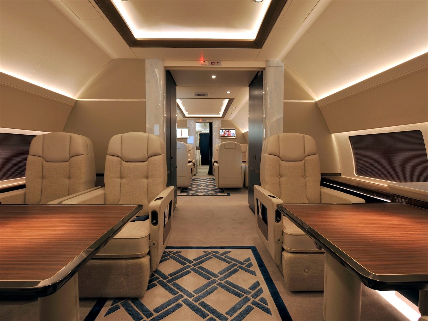 See inside the 'Dutch Air Force One': a Boeing 737 private jet that the