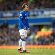 Everton's Bernard saw psychologist after anxiety attack