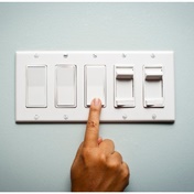 4 easy ways to save electricity during the lockdown