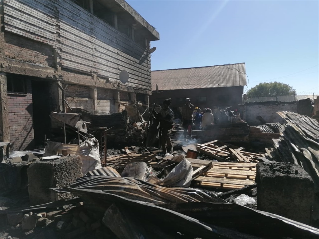 200 shacks in Alexandra, Johannesburg, burned down