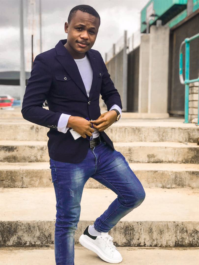 From nochill to chilling with stars Ndivhuwo Muhanelwa caught the attention of American singer with his witty online ‘conversations’. PHOTO: supplied