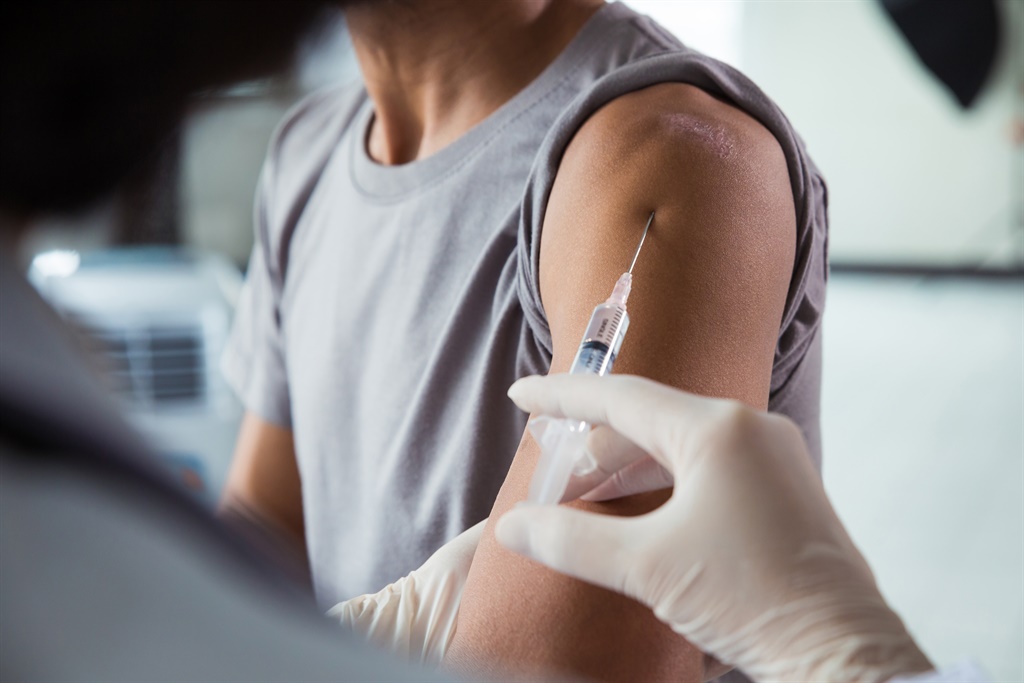 The injection Lebelwane received would have been either the ChAdOx1 nCoV-19 vaccine or a placebo of normal salt water. The vaccine’s name stems from ChAdOx1, the virus it is made of, a weakened and non-replicating version of a common cold virus. Picture: iStock/ Pcess609