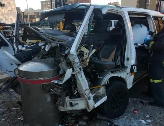 A number of pupils were seriously injured after a minibus taxi collided with a bollard outside Parliament on Friday morning.