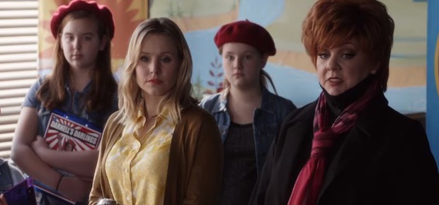 Kristen Bell and Melissa McCarthy in The Boss. (Screengrab: UIP/YouTube)