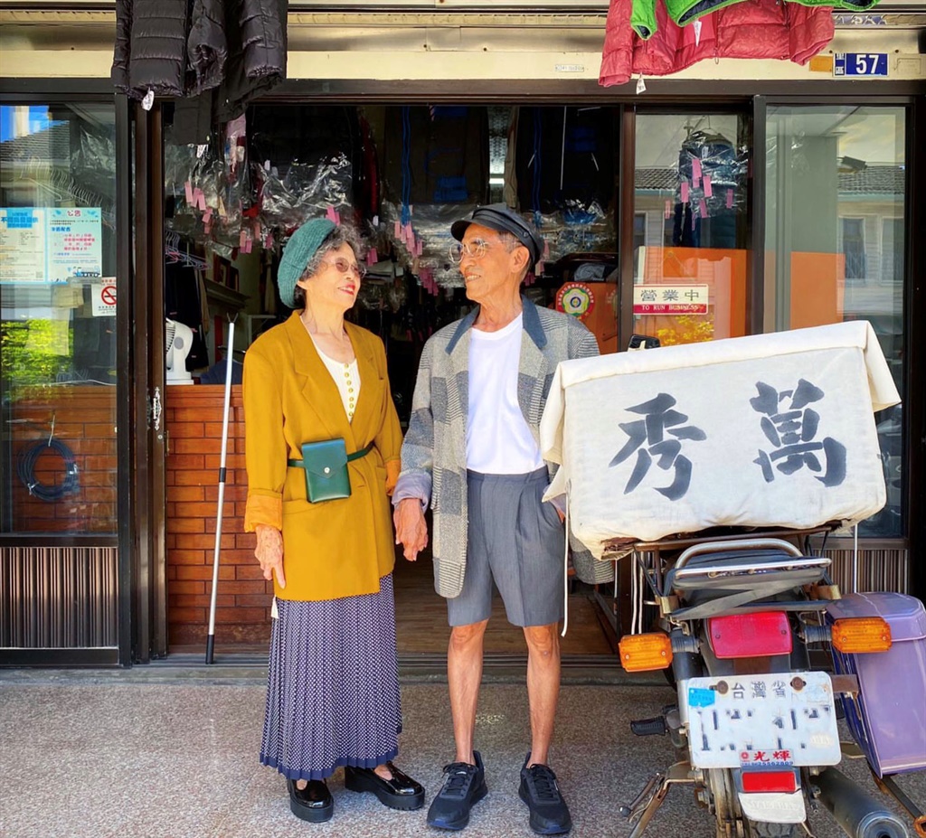 Pics Shows: Taiwanese laundry business owners Wan-