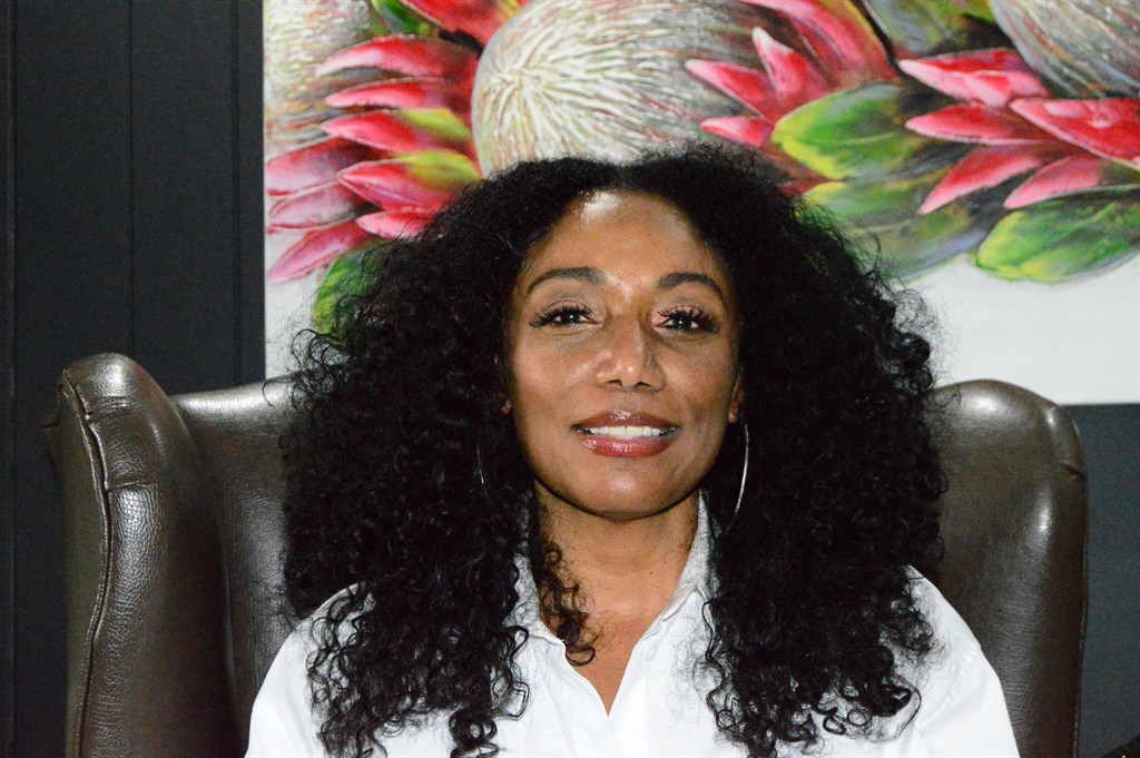 American superstar Karyn White during an exclusive interview with Daily Sun. Photo by Phumla Makhubo