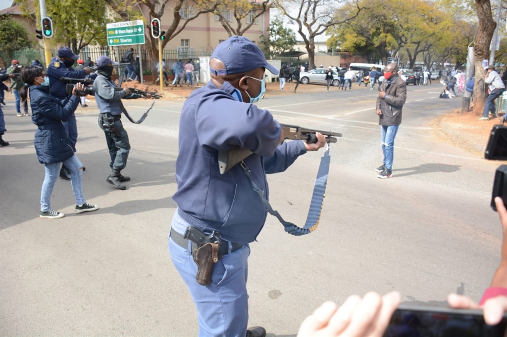 Police Disperse Protesters At Zimbabwe Embassy Daily Sun 8050