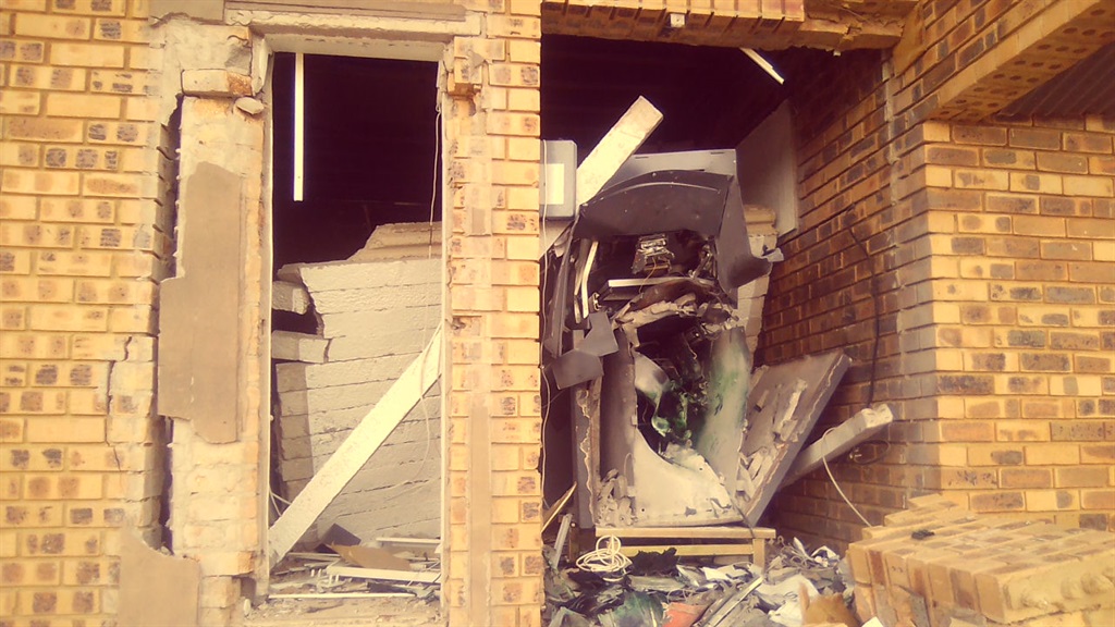 The remains of an ATM that was bombed at KwaMhlanga in Mpumalanga on Thursday, 7 December. Photo by Bongani Mthimunye 