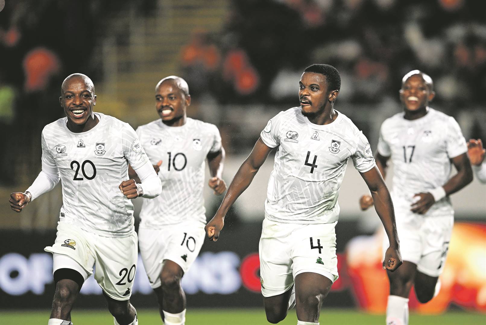 Teboho Mokoena of South Africa (jersey number 4) celebrates his goal with teammates during the 2023 TotalEnergies CAF Africa Cup of Nations Round of 16 match against Morocco at Laurent Pokou Stadium in San Pedro, Cote d’Ivoire on Tuesday, 30 January. Photo by Ryan Wilkisky/BackpagePix