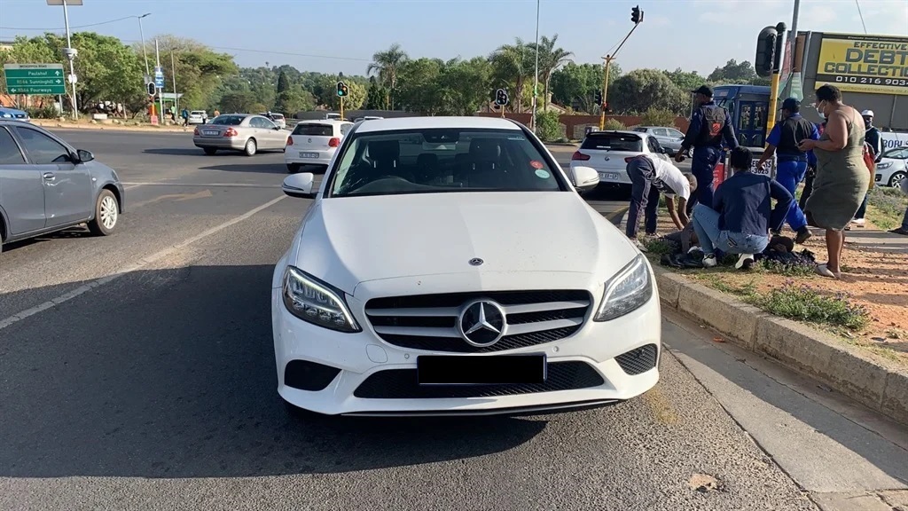 Police are investigating a case of attempted murder following a shooting in Sandton.
