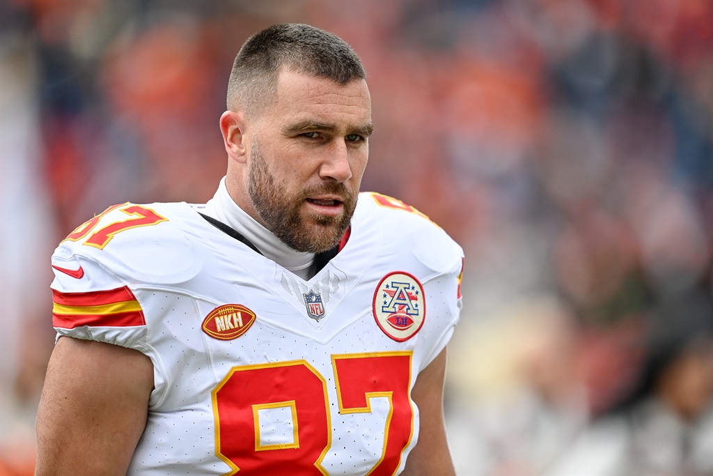 Kansas City Chiefs tight end Travis Kelce (87) looks on before a game between the Kansas City Chiefs and the Denver Broncos at Empower Field at Mile High on 29 October 2023 in Denver, Colorado. 