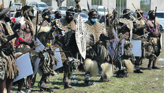 Zulu warriors at the Umkhosi WeLembe at Enyokeni Royal Palace in Nongoma, northern KZN.           Photo by Jabulani Langa