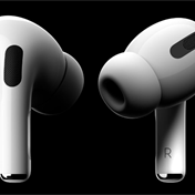 WATCH | Apple will replace faulty airpods for free