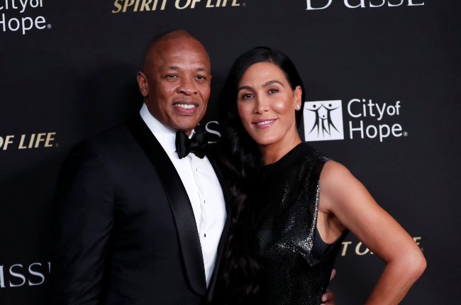 Dr Dre and Nicole Young's divorce has become messy as Dre threatens to summon all wedding guests that attended their wedding in 1996.