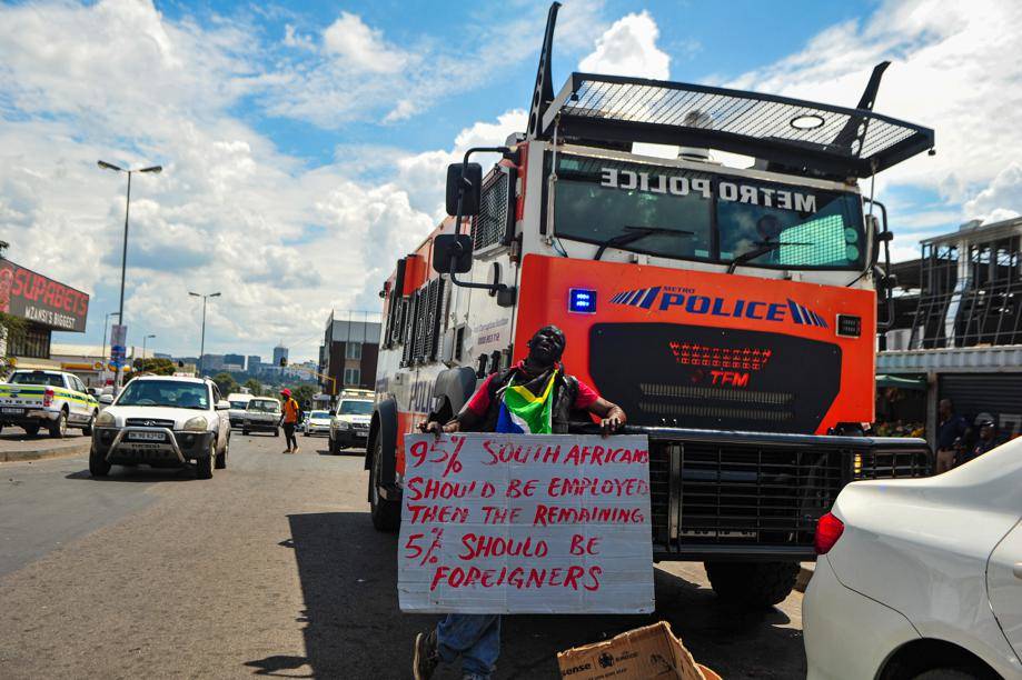 South Africans accuse foreign nationals working in Alex of stealing the jobs while those who are in the country legally question whether that’s really the issue at hand. Photo: Rosetta Msimango/City Press