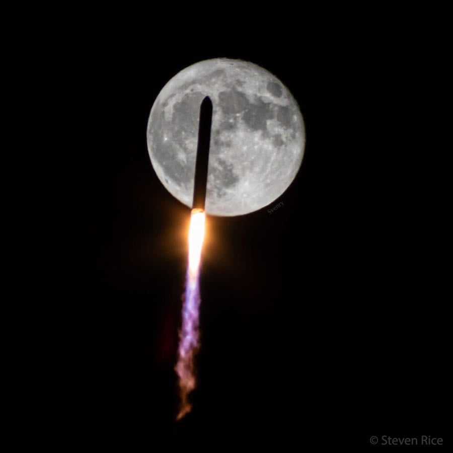 Unbelievable photos caught a NASA rocket mission flying in ...