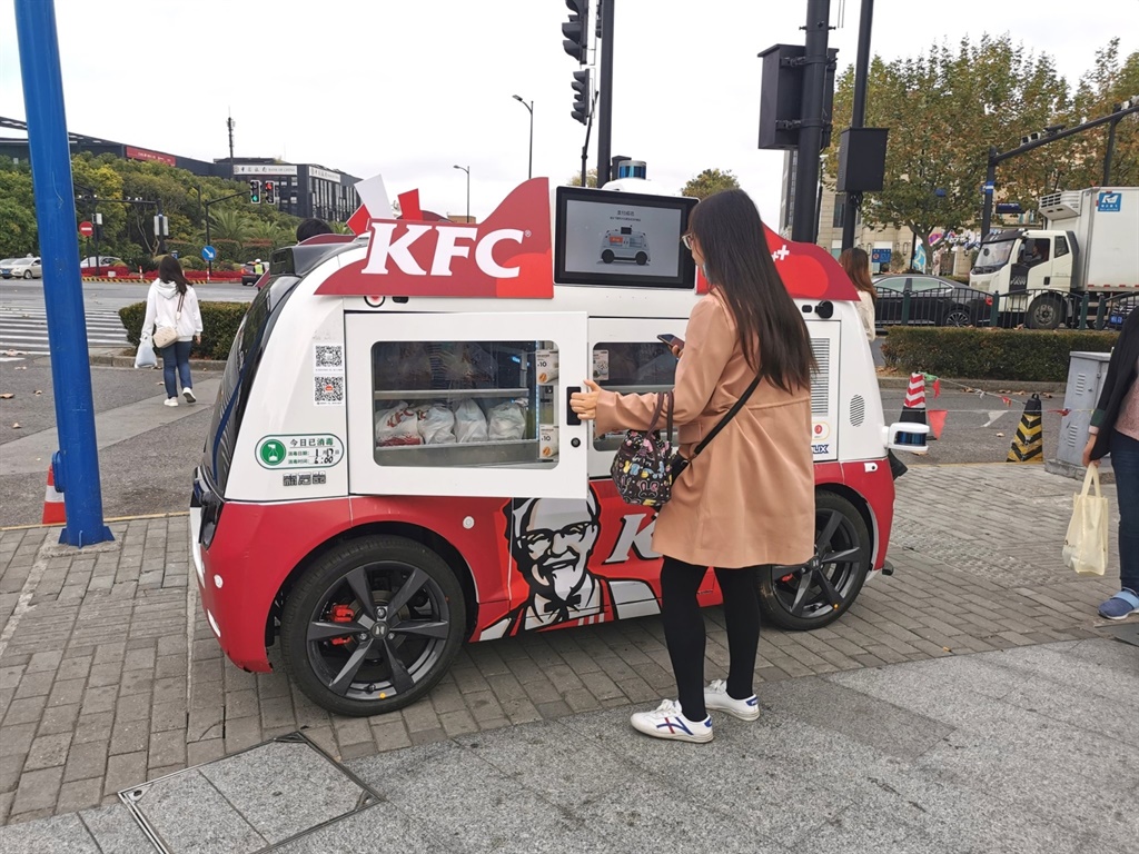 KFC autonomous 5G ‘food trucks’