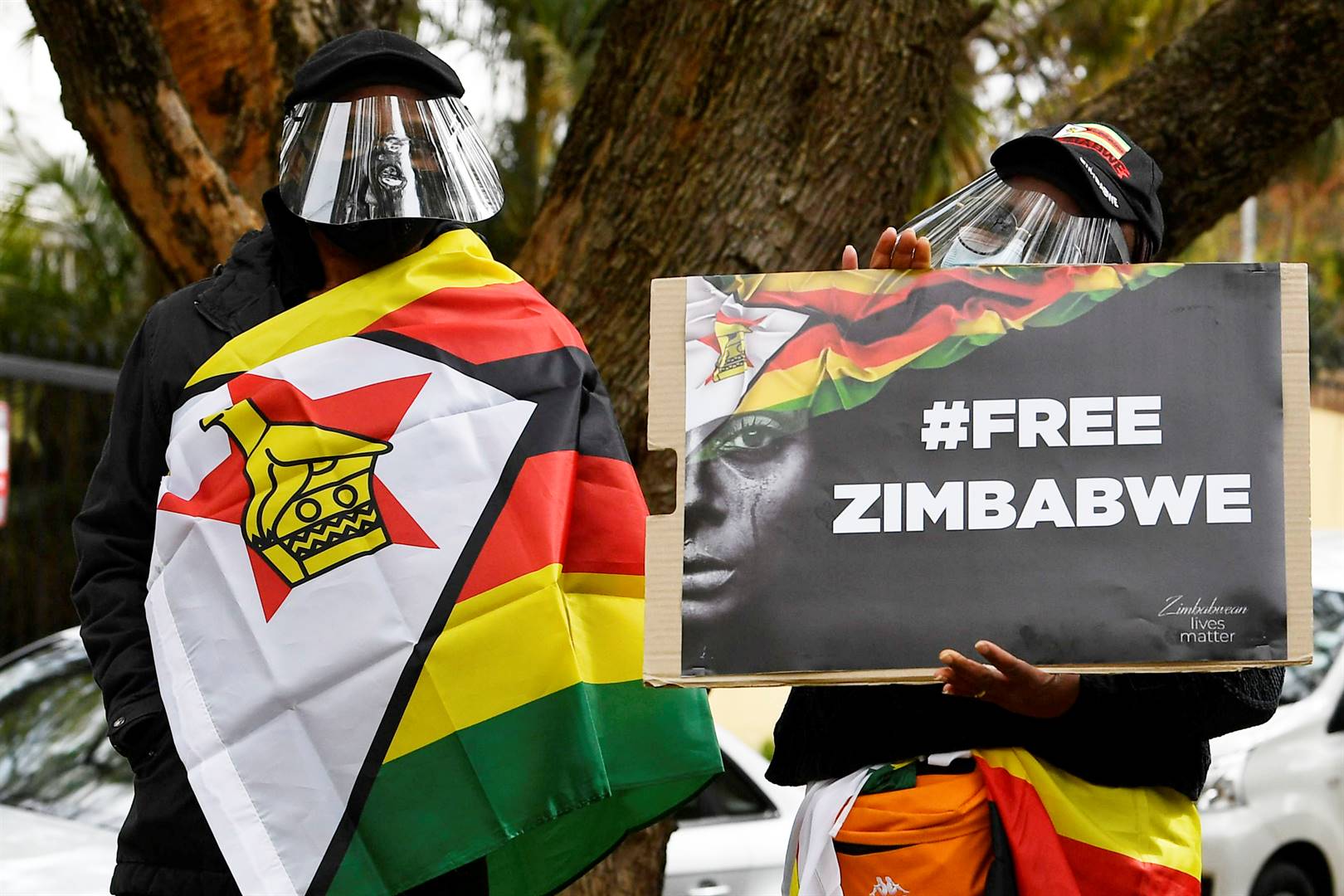 Zimbabwe sanctions should go as they only worsen crisis, UN expert says
