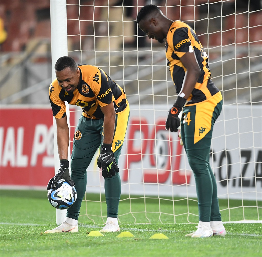Itumeleng Khune of Kaizer Chiefs and Bruce Bvuma of Kaizer Chiefs during the DStv Premiership match between SuperSport United and Kaizer Chiefs at Peter Mokaba Stadium on September 20, 2023 in Polokwane, South Africa. 