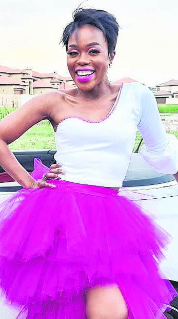 Scandal actress Lusanda Mbane lends a helping hand.