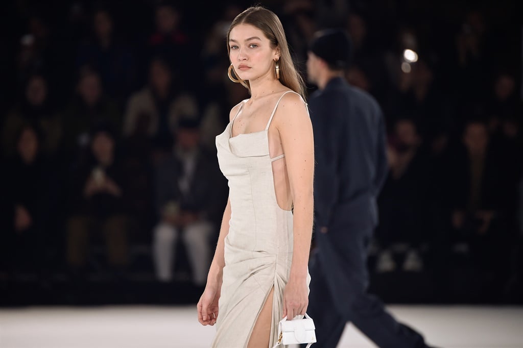 Gigi Hadid walks the runway during the Jacquemus Menswear Fall/Winter 2020-2021 show as part of Paris Fashion Week on 18 January 2020. (Photo by Peter White/Getty Images)