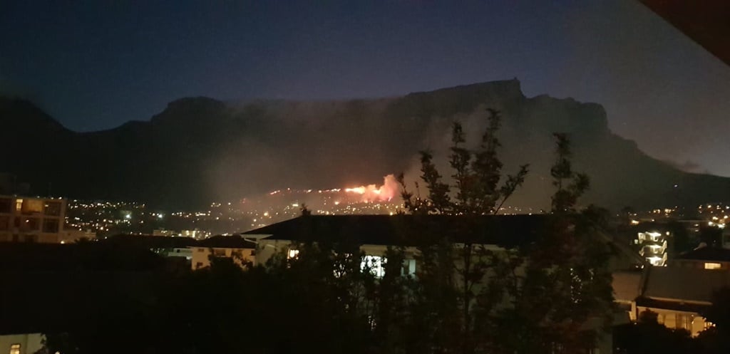 Table Mountain fire. 