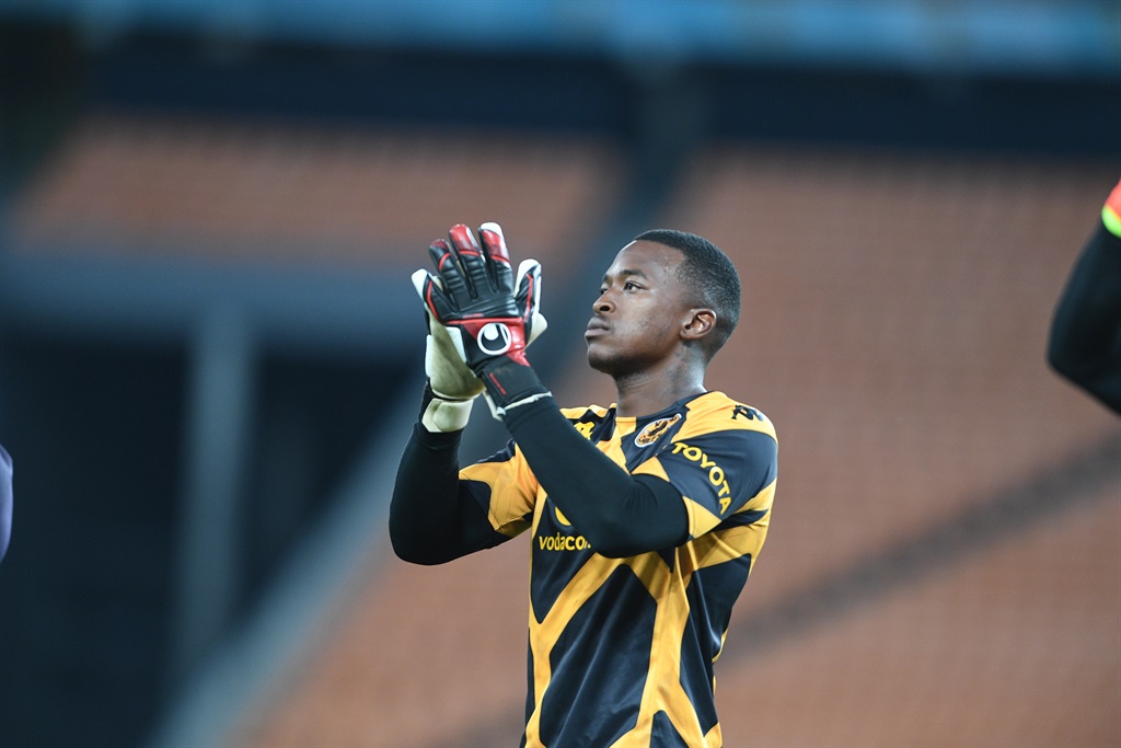 Kaizer Chiefs' goalkeeping department has widened options with Karabo Molefe raising his hand for consideration just like the returning Itumeleng Khune.