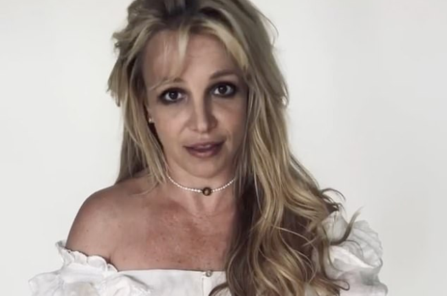 The eyes don't lie: Britney Spears' fans say she still looks troubled, despite her efforts to assure everyone all is well.  (Photo: Britney Spears Instagram)