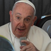 Pope Francis approves blessings for same-sex couples under certain conditions