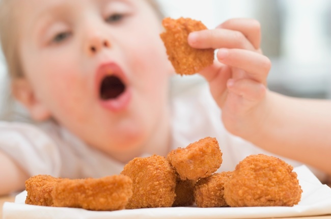 A mom was left fuming after a babysitter fed her vegetarian kids meat. (Photo:Gallo images/Getty Images)