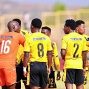 Chiefs Win Mini-Soweto Derby, Pirates Lose Top Spot