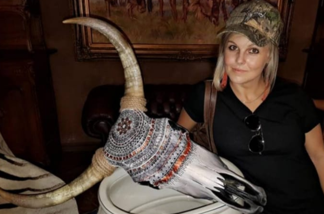 Local artist Natalie Sutton is using her art to give life to dry bones (Photo: Supplied)
