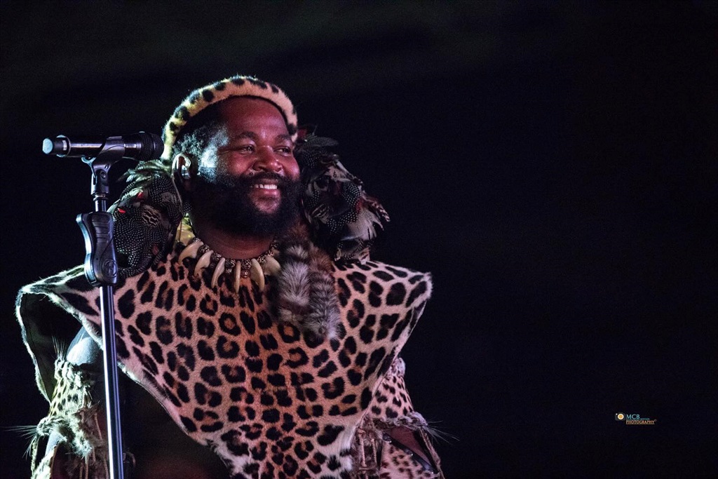 Musician Sjava has urged people to be wary. 