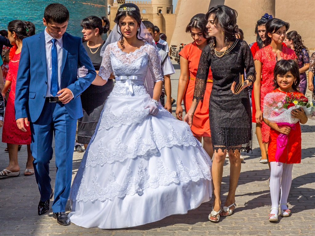 Платья свадебный из узбекистана